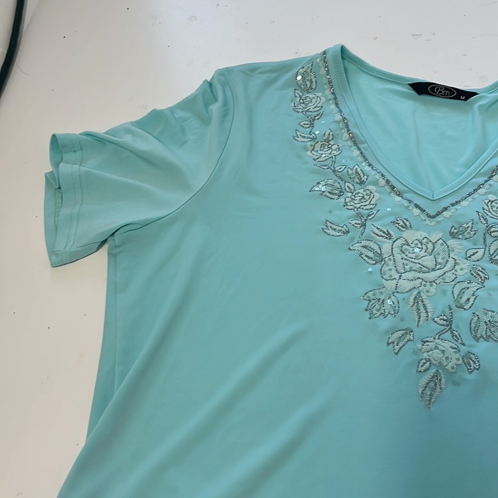 Bm Medium Blue Short Sleeve V Neck Embroidered Floral Blouse - Picture 2 of 5